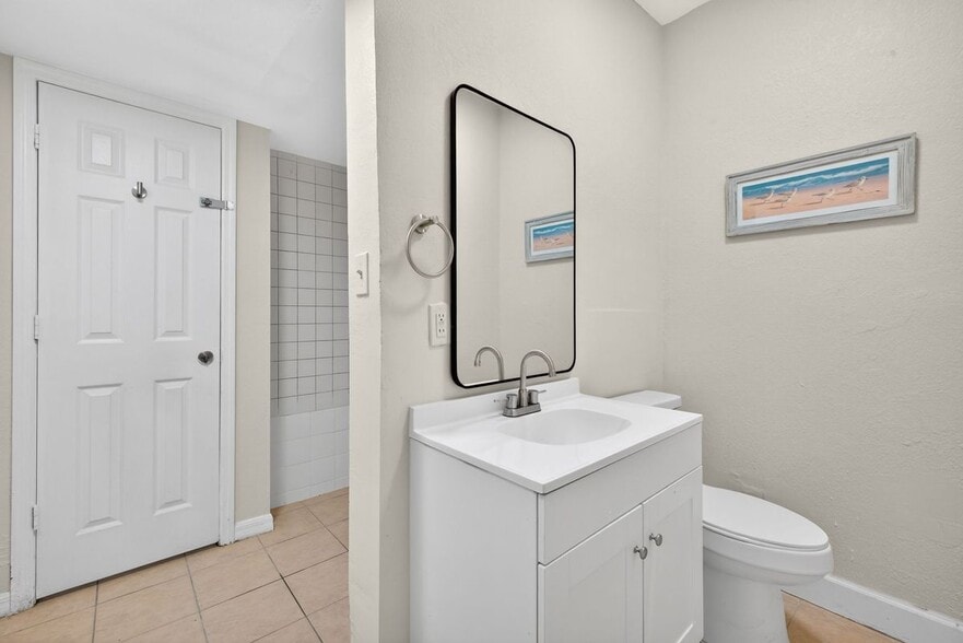 Building Photo - 1778 Aquarius Ct