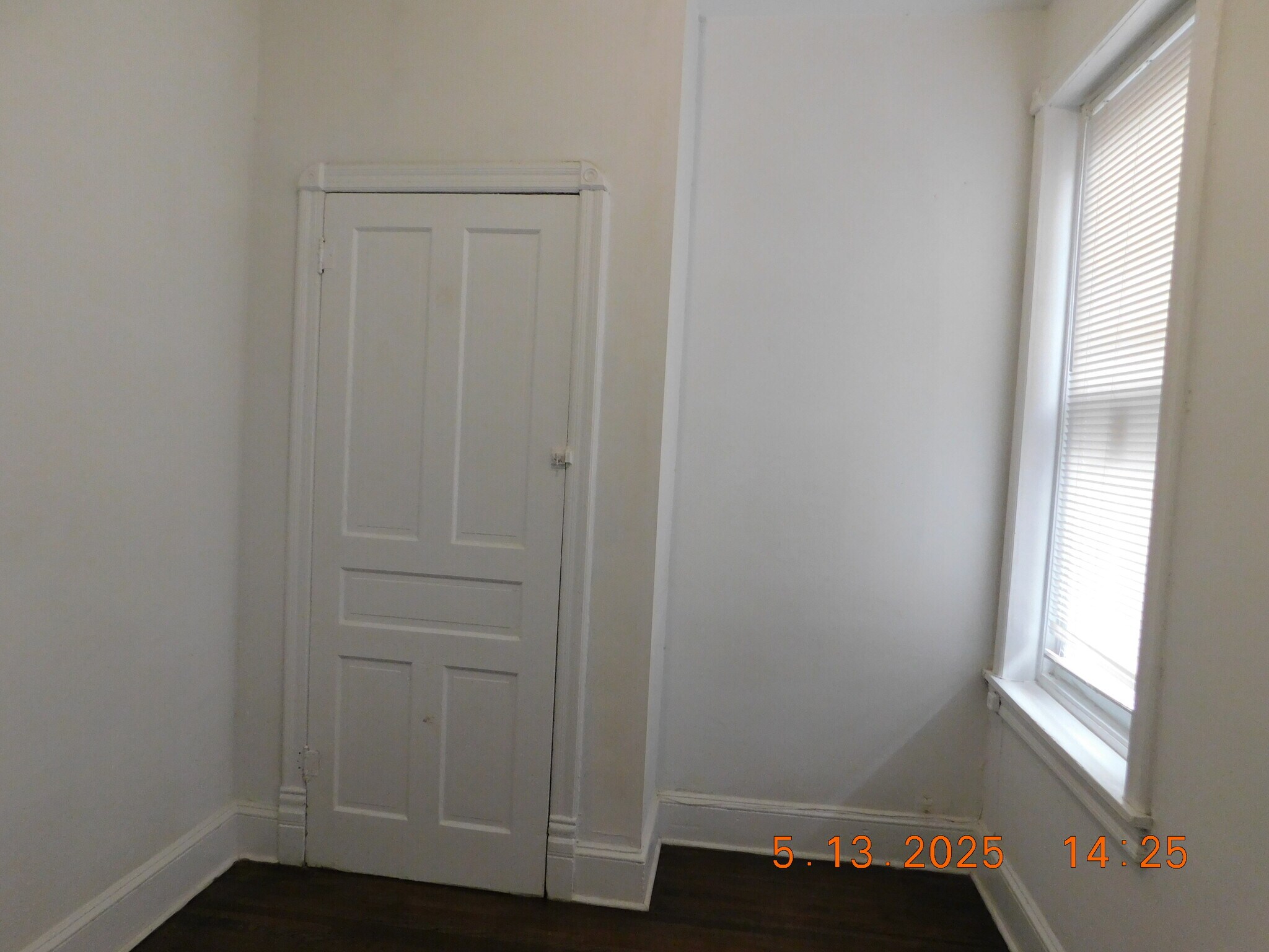 Building Photo - 445 N 53rd St