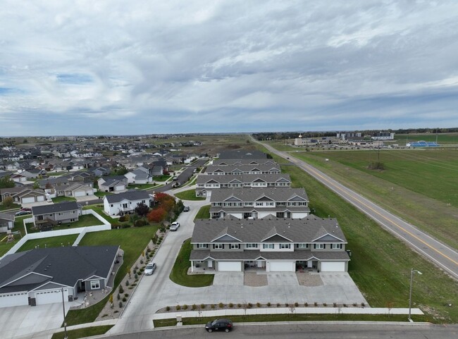 Building Photo - Liberty Homes