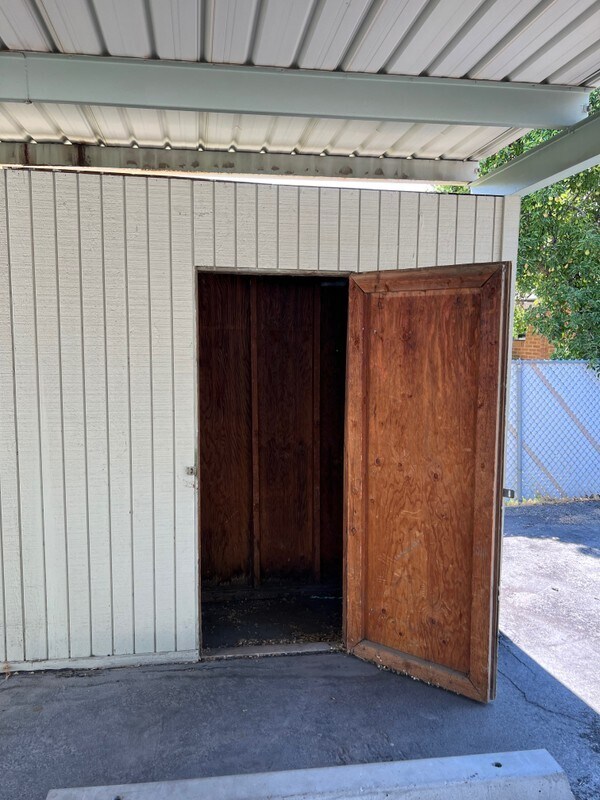 Building Photo - 3576 S 1300 E