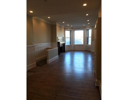 Building Photo - 486 Beacon St