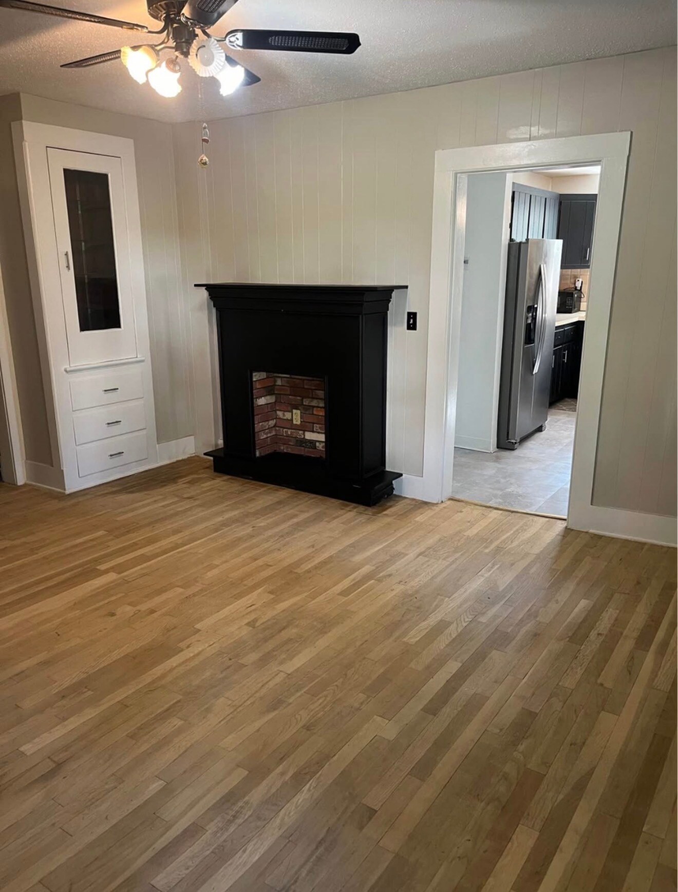 Building Photo - 46 N Main St