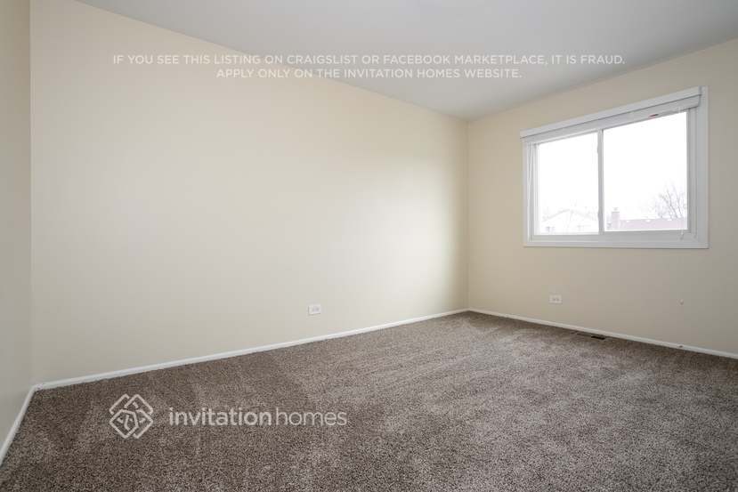 Building Photo - 229 Pheasant Rd