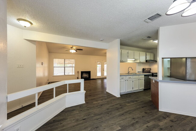 Building Photo - 7519 Branding Trail