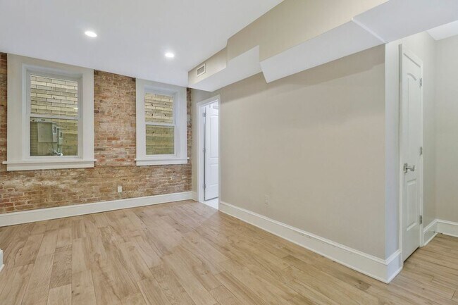 Building Photo - 1227 15th St NW