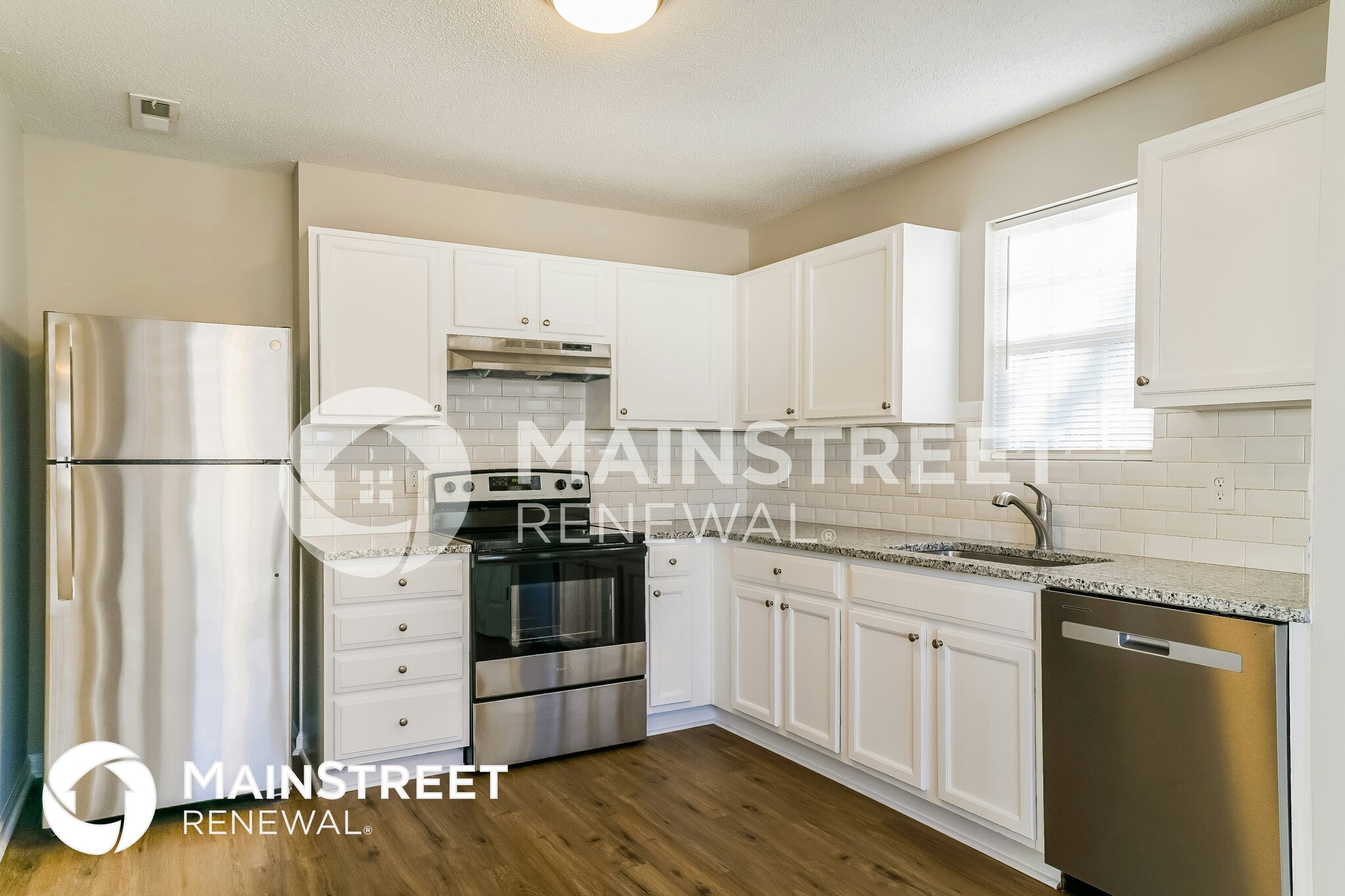 Building Photo - 240 Mitchell Ave