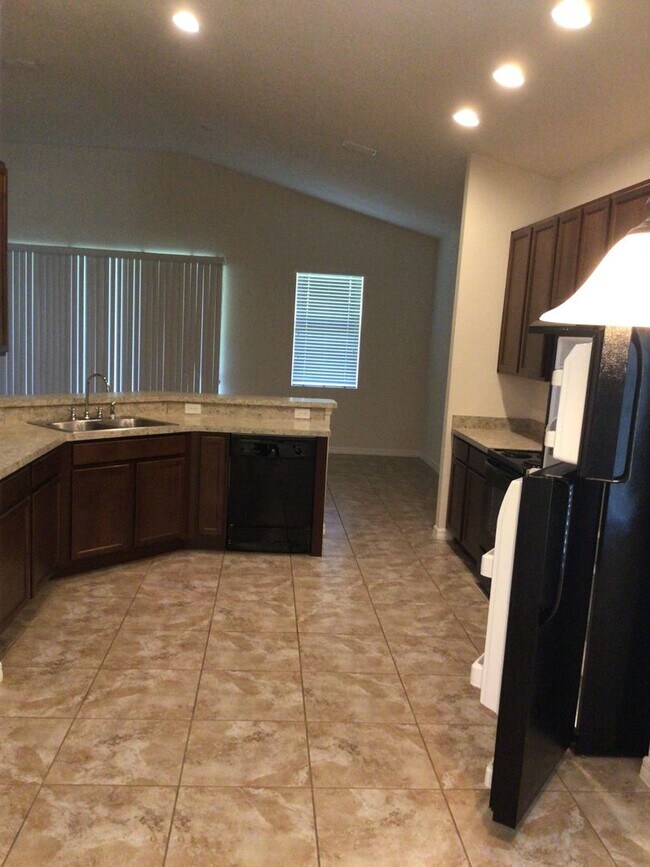 Building Photo - 2821 Running Brook Cir