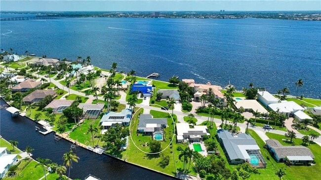 Building Photo - 5330 Nautilus Dr