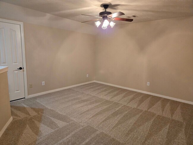 Building Photo - 8903 Keymill Dr