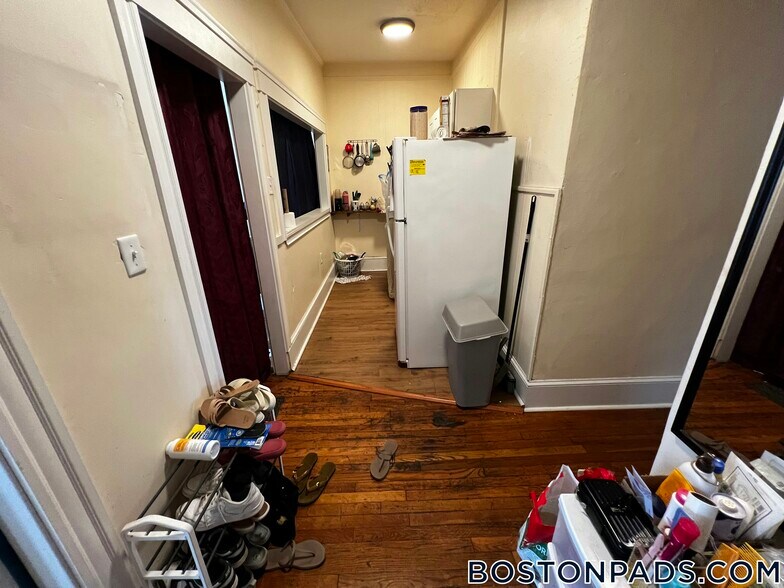 Building Photo - 881 Huntington Ave