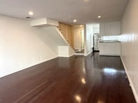 Building Photo - 11652 Chenault St