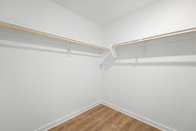 Building Photo - 3101 Laredo Ln