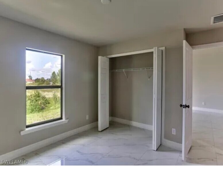 Building Photo - 4754 29th St SW