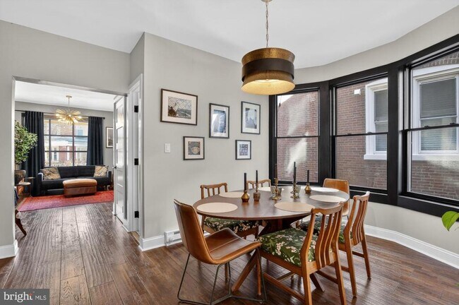 Building Photo - 4315 Lauriston St