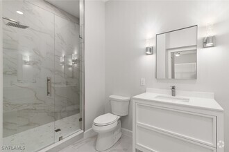 Building Photo - 8600 Via Rapallo Dr