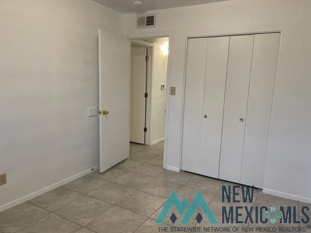 Building Photo - 1421 S Tennyson Dr