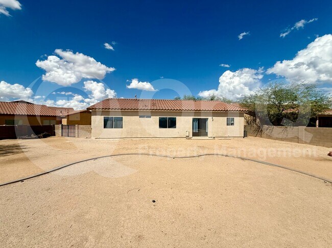 Building Photo - 6780 S Via Molino De Viento