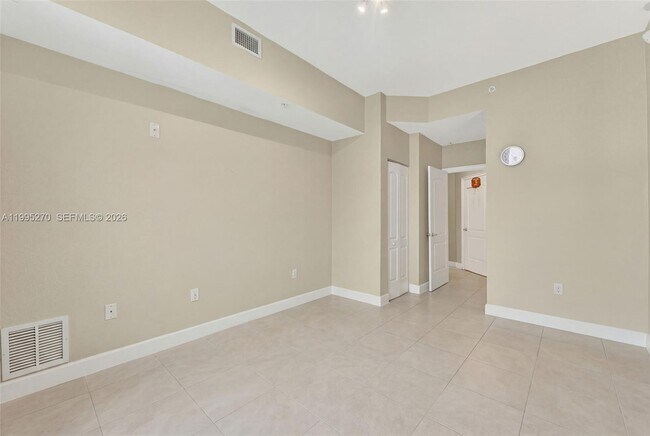 Building Photo - 1830 Radius Dr