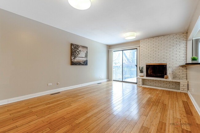 Building Photo - 2431 Cobblewood Dr