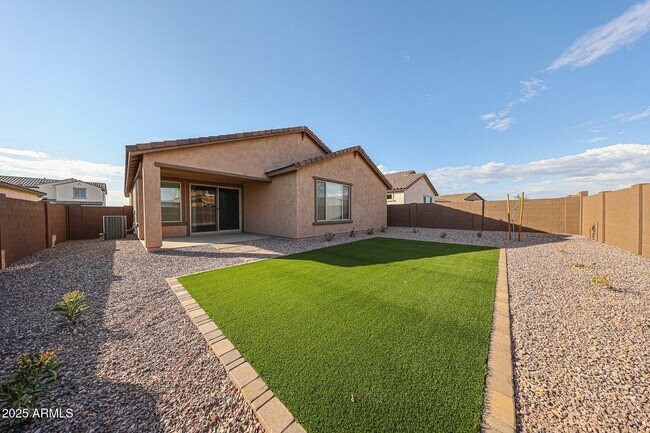 Building Photo - 25357 N 172nd Dr