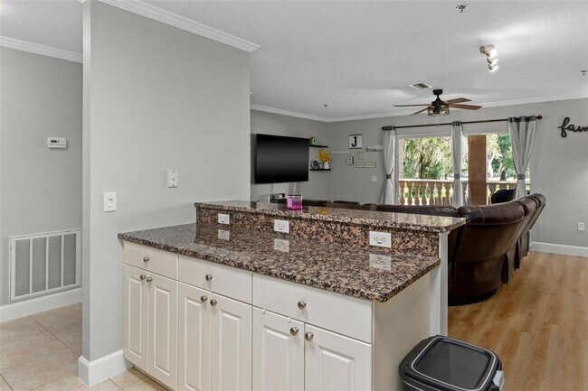 Building Photo - 4450 E Windmill Dr