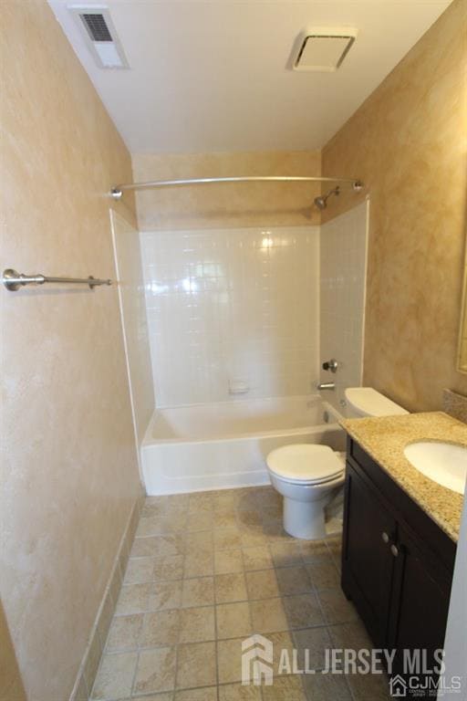 Building Photo - 208 Ravens Crest Dr