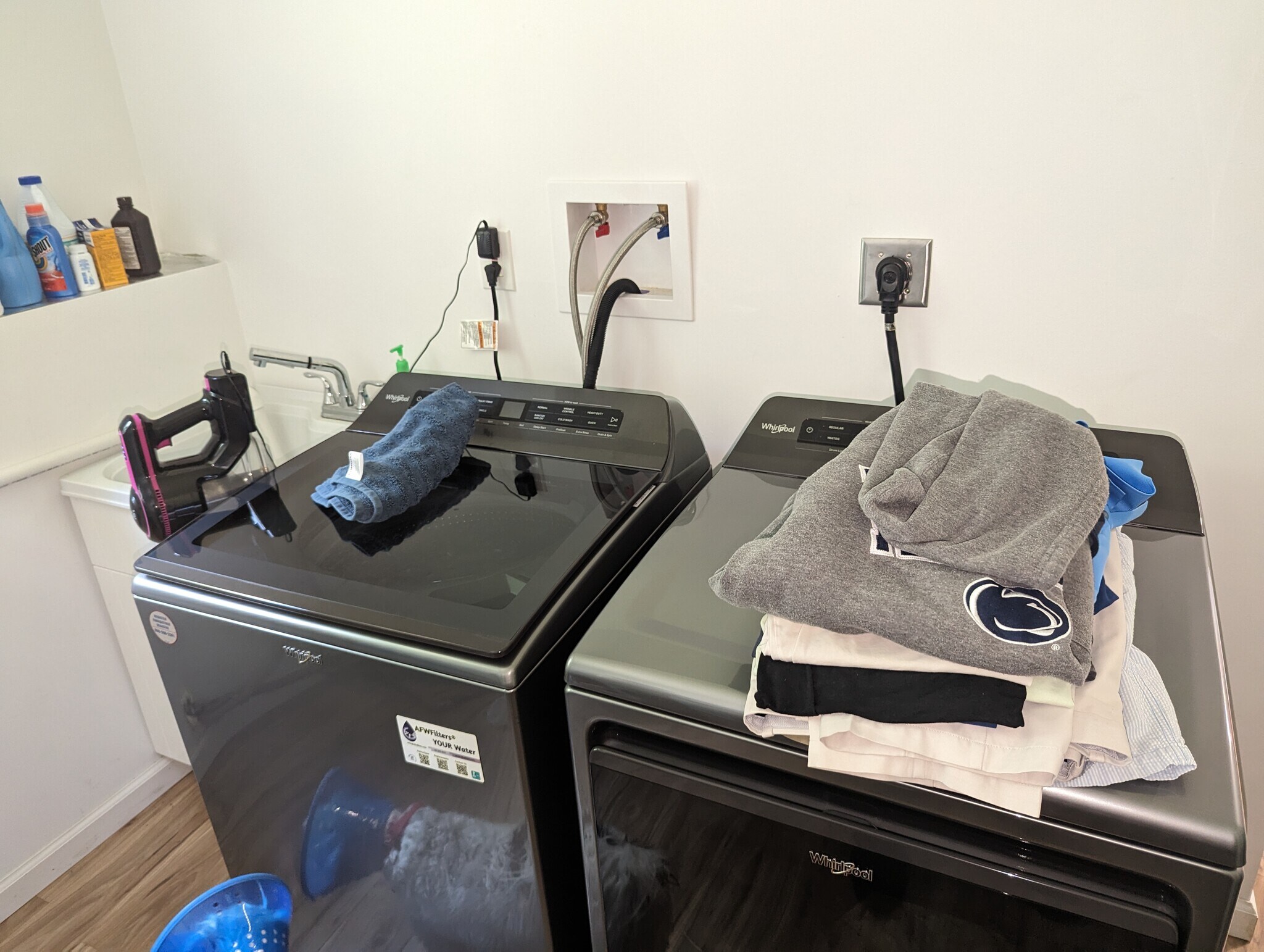 ground floor laundry - 544 Drakestown Rd