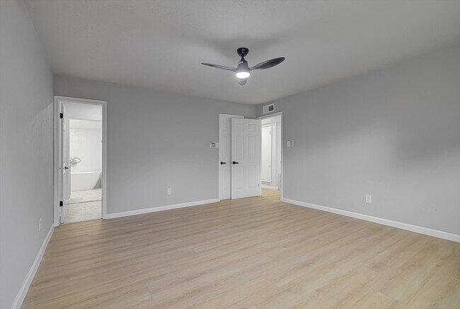 Building Photo - 15507 Sierra Valle Dr