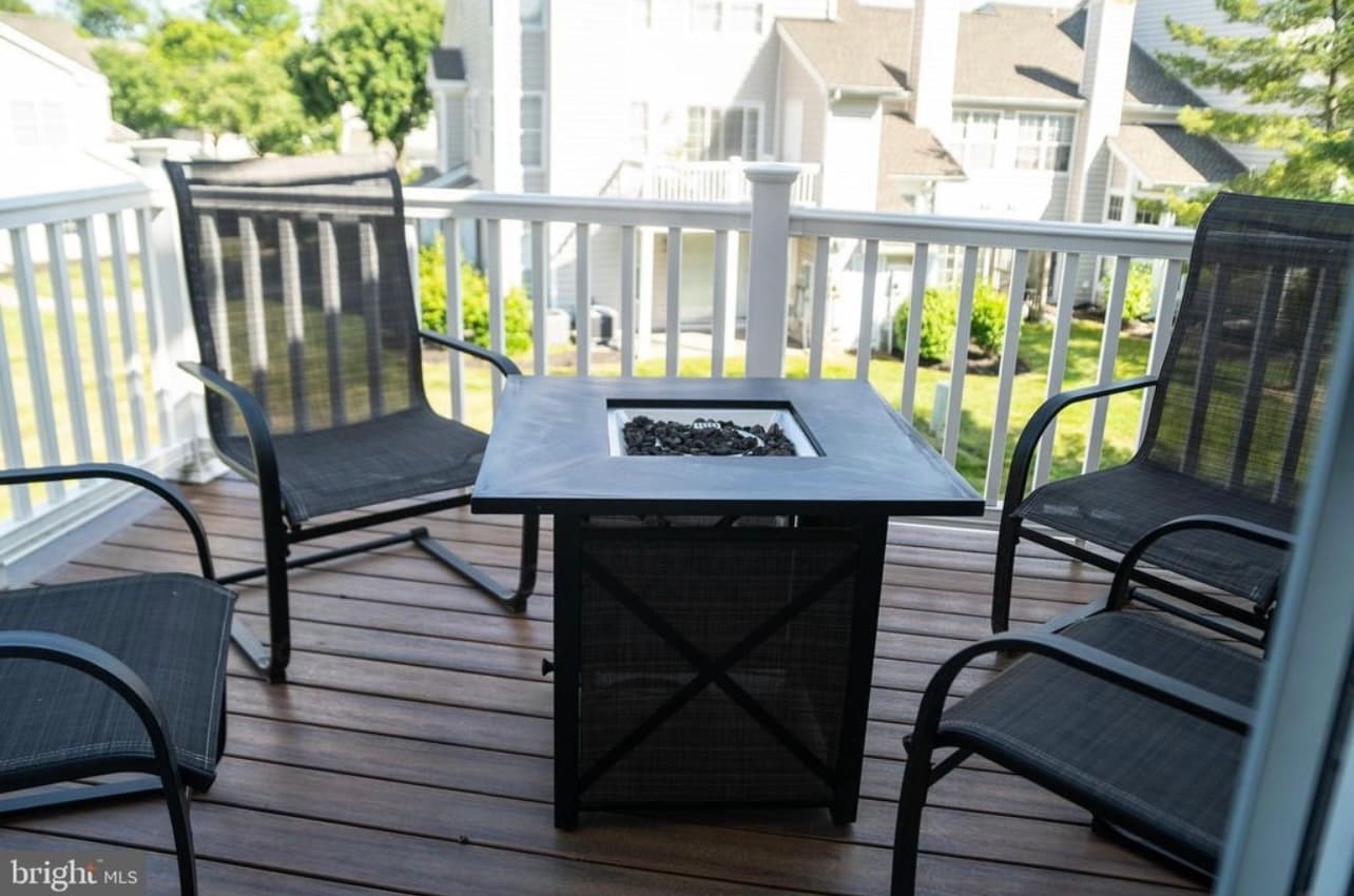 Building Photo - 13909 King Gregory Way