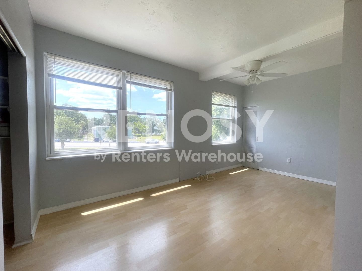 Building Photo - 2433 Brazilia Dr