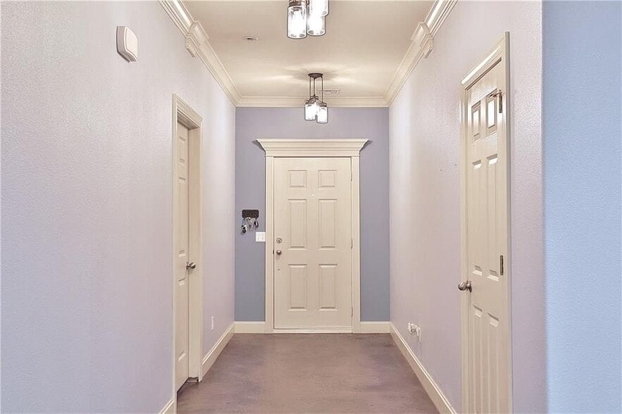 Building Photo - 1210 Medway Ln