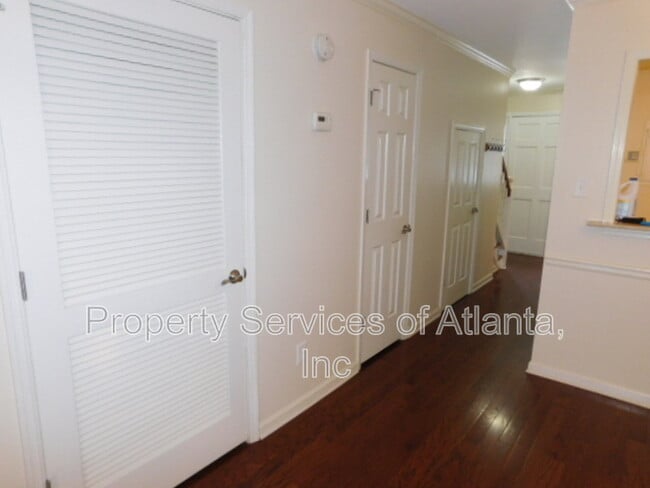 Building Photo - 1245 S Ponce De Leon Ave NE