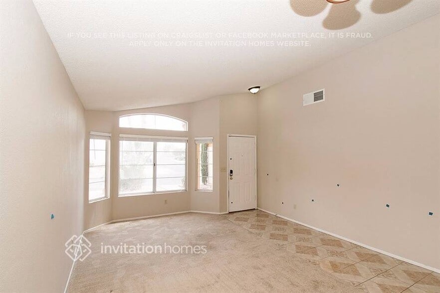 Building Photo - 6256 Small Point Dr