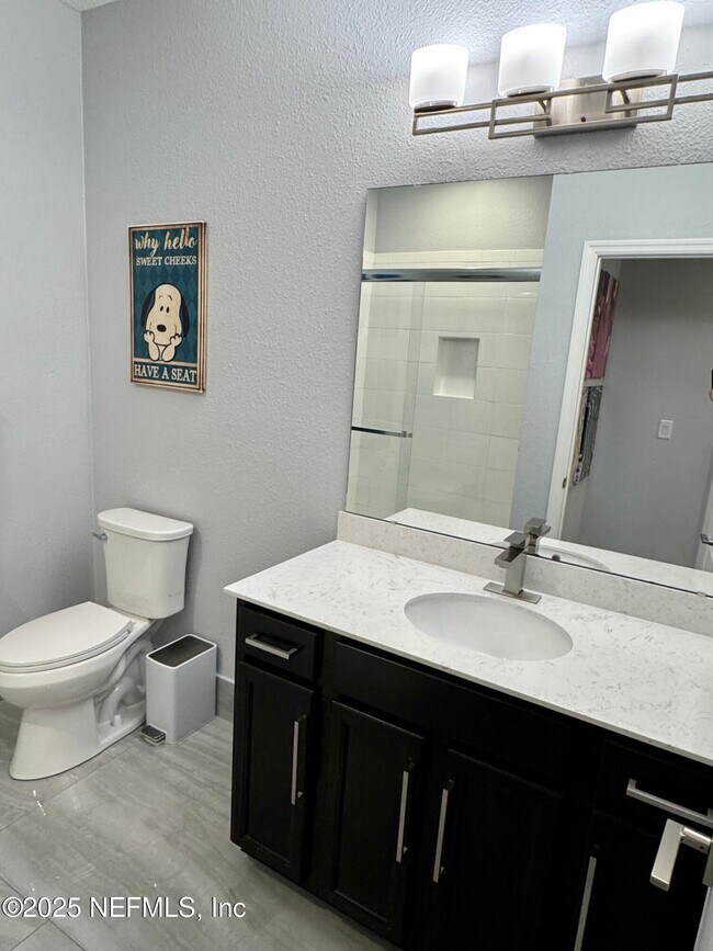 Building Photo - 163 Pine Forest Ct