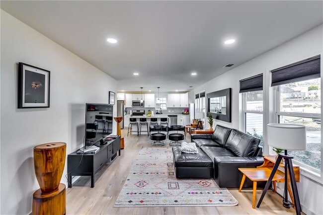 Building Photo - 2508 Connally Dr