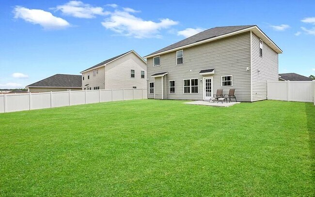 Building Photo - 103 Fridley Ln
