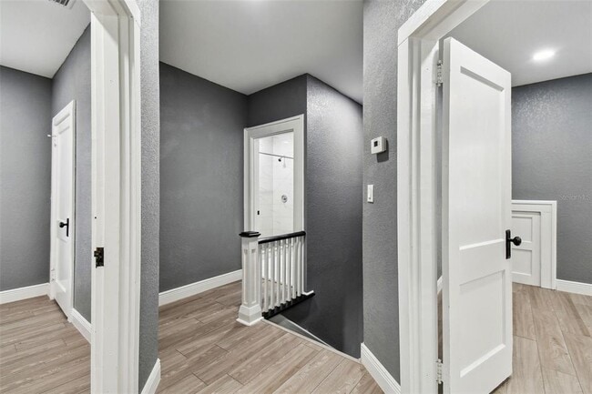 Building Photo - 6810 N Navin Ave