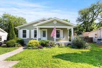 Building Photo - Great location in Five Points Area!