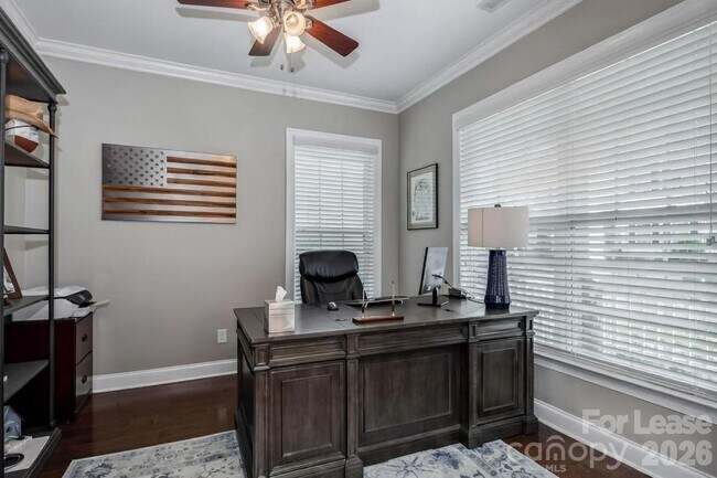 Building Photo - 10524 Royal Winchester Dr