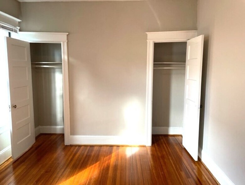 Building Photo - 1715 P St NW