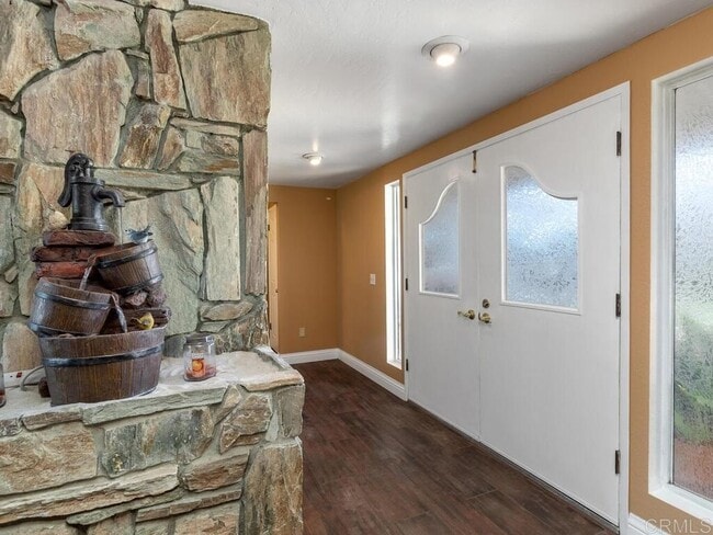 Building Photo - 648 Morro Rd