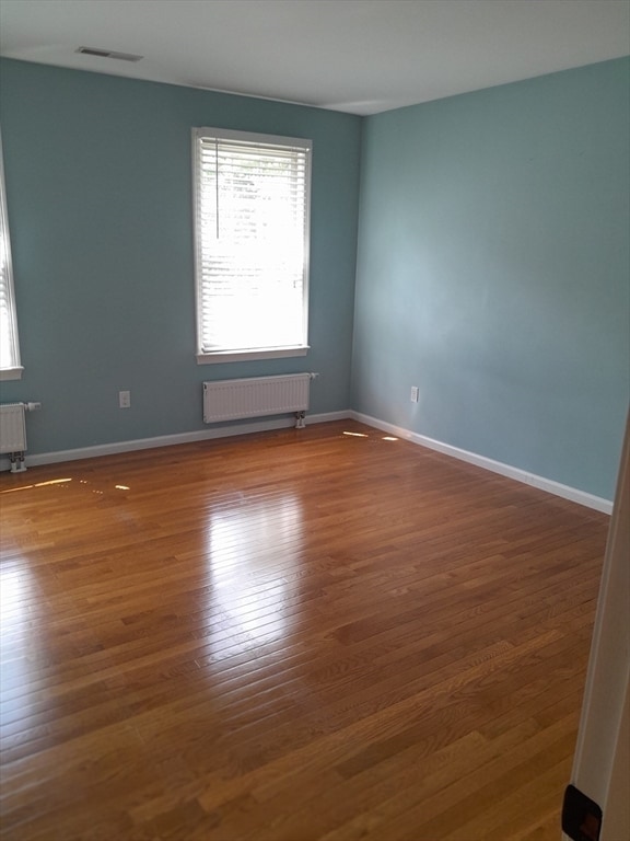 Building Photo - 373 Littlefield Ln