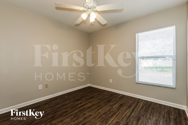 Building Photo - 13233 Evening Sunset Ln