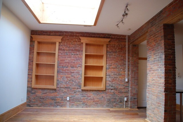 Building Photo - 4738 Lorain Ave