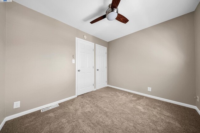 Building Photo - 4446 Seminole Way