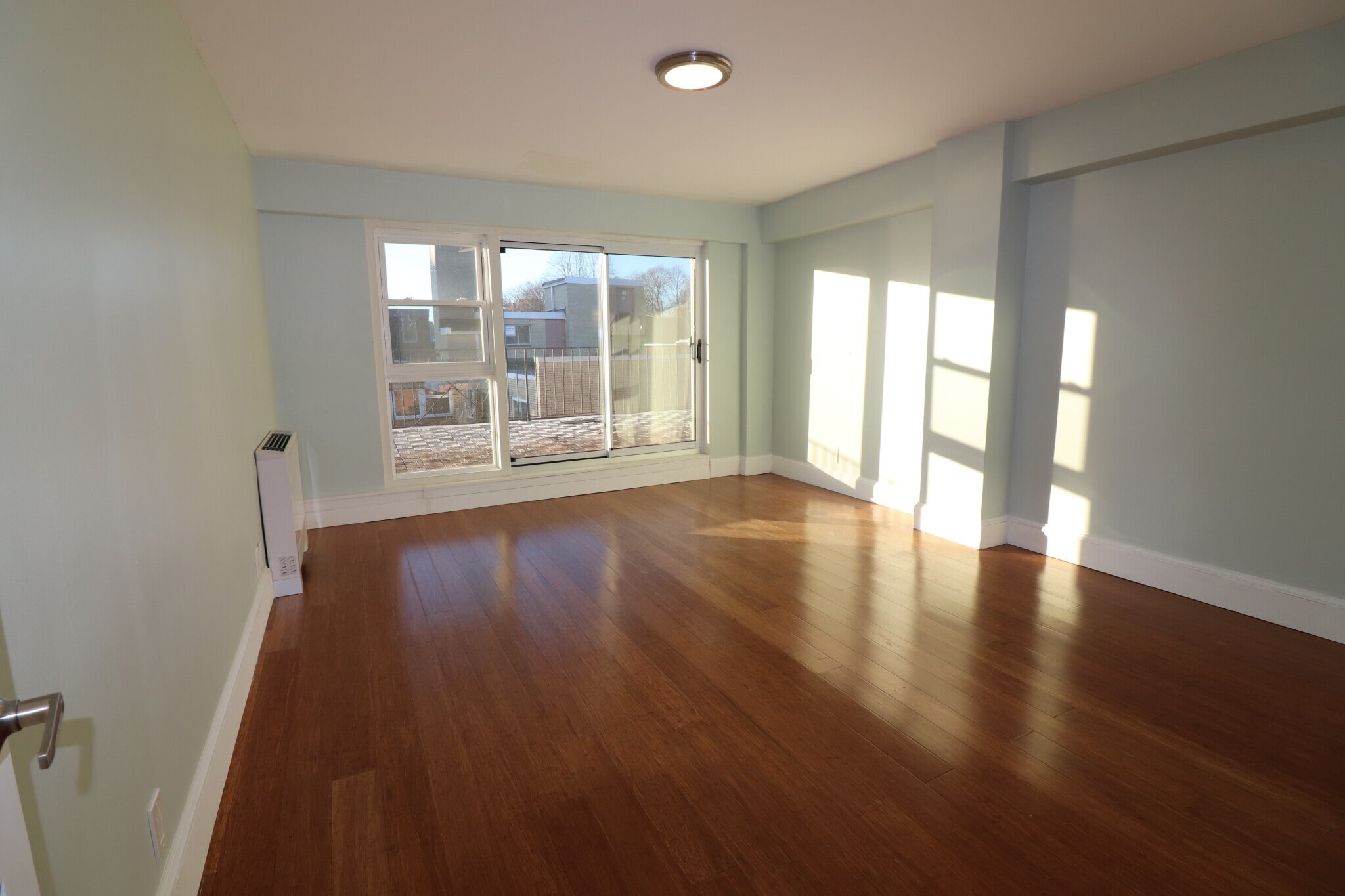 Building Photo - 131 Sewall Ave