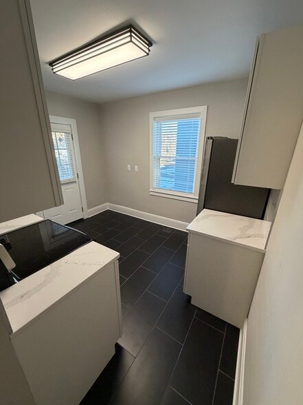 Building Photo - 2544 Williams Ave