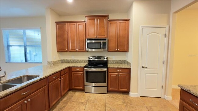 Building Photo - 13040 Overstreet Rd