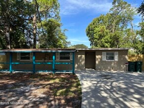 Building Photo - 1824 Brookview Dr S