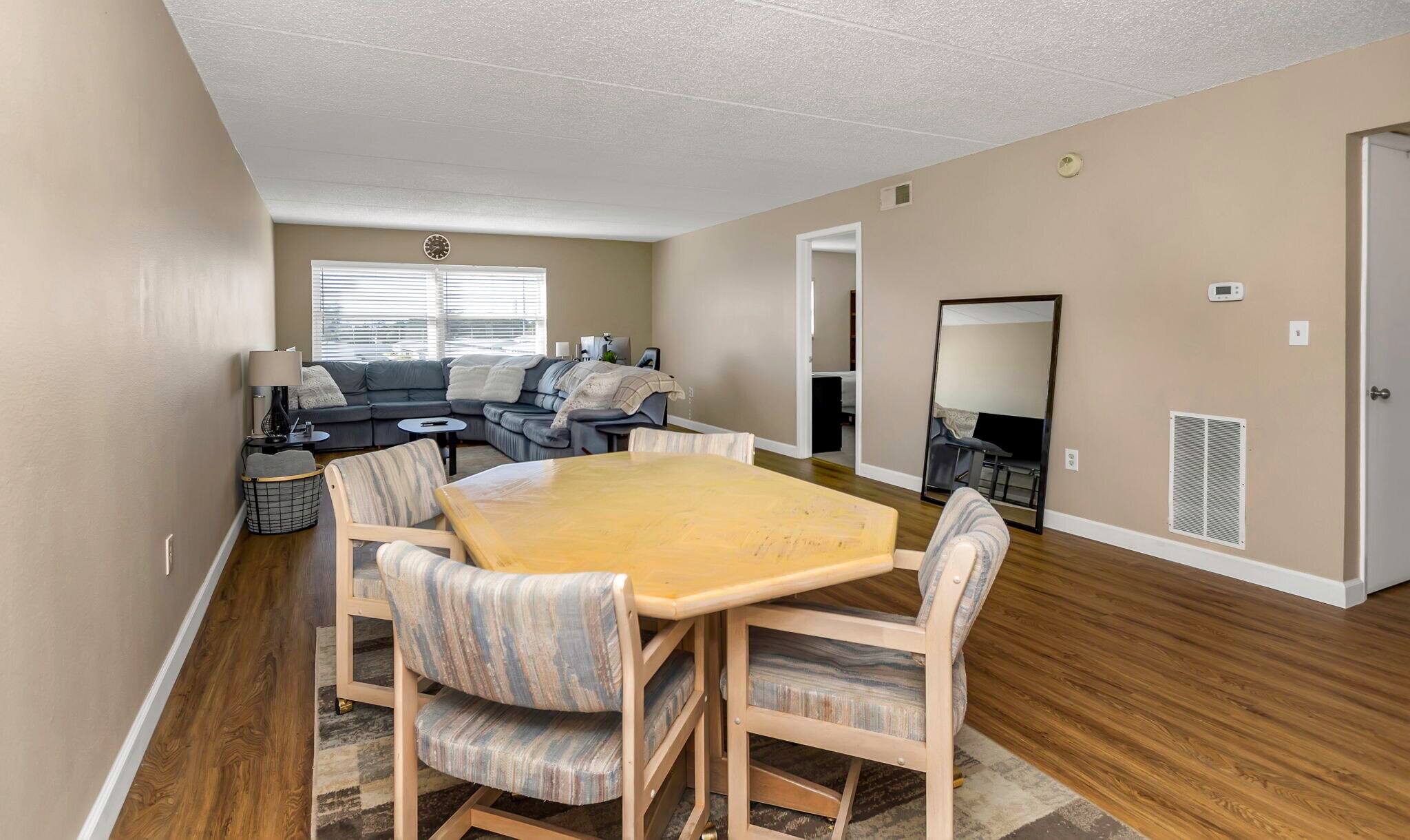 Building Photo - 12300 Park Blvd